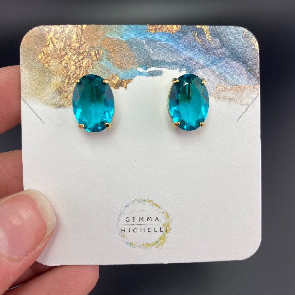 Classic Small Oval Reconstituted Apatite 18k Gold Plated Studs